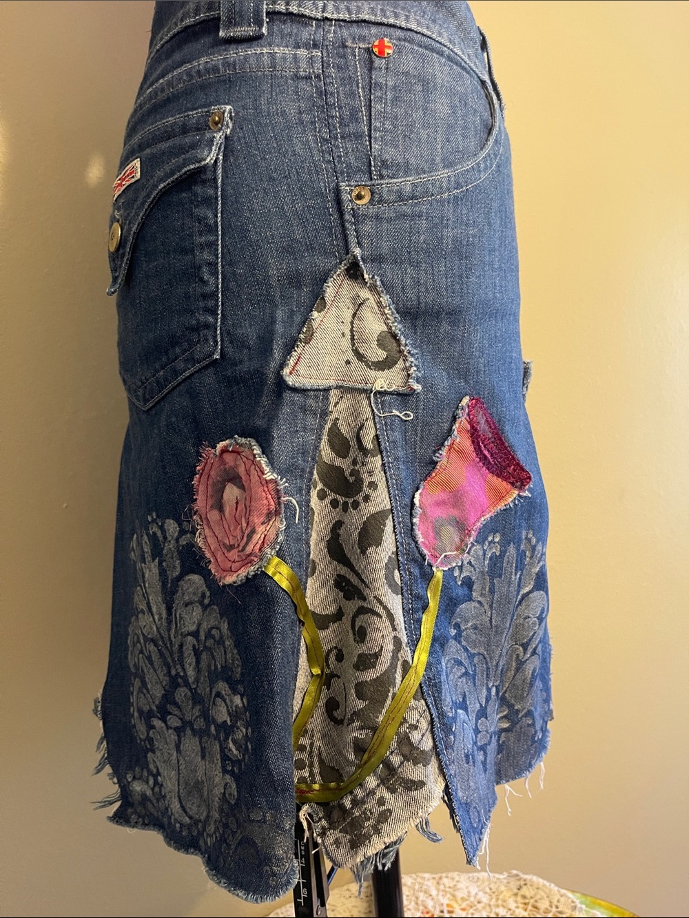 Denim Floral Embroidered Women’s Skirt Jeans - Blue. One of a kind waist31